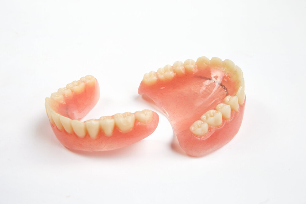 Tandproteser hos tandlægen i Polen